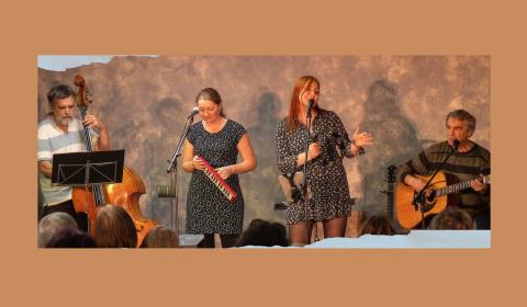 Folk mezi řekami - Jen tak tak a Dobrý ročník