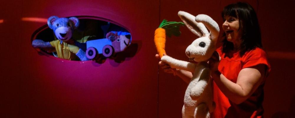  POJĎTE PANE, BUDEME SI HRÁT