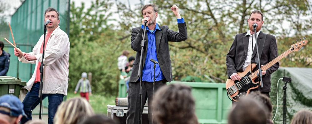 Dekadentní divadlo Beruška